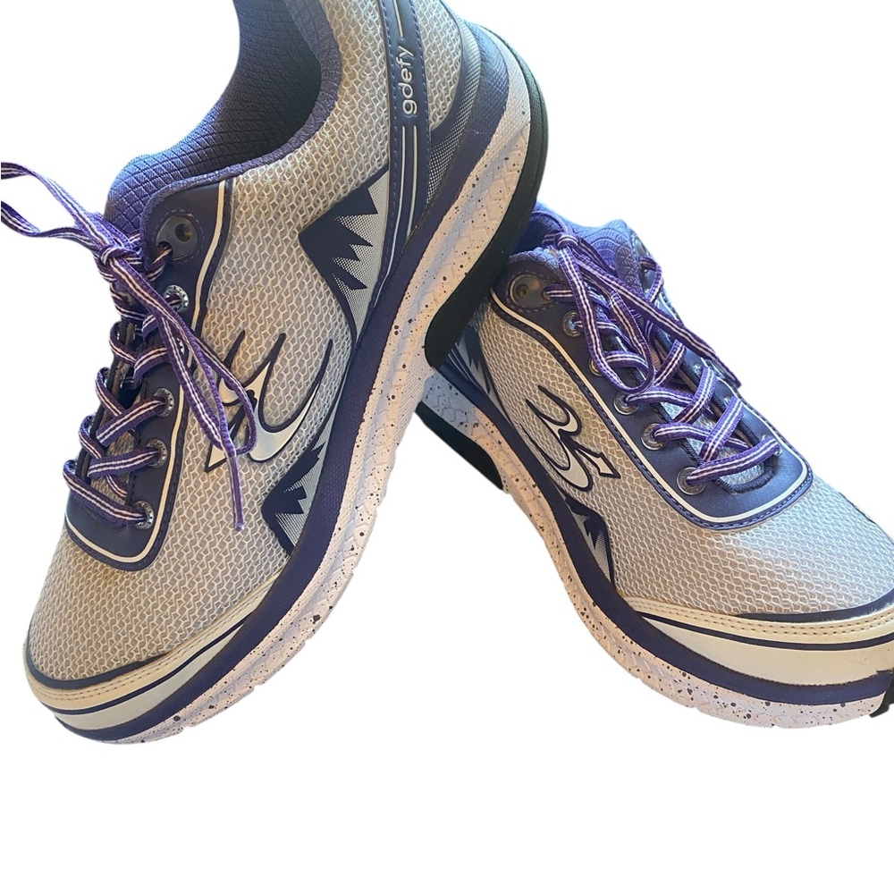 gdefy women’s size 11 purple splash TB9024FWP-M EUC sneakers tennis shoes